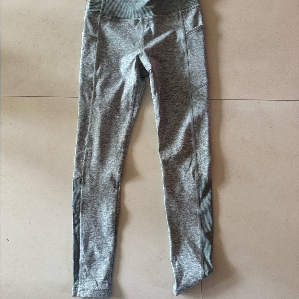 Athleta Gray Leggings for Versatile Comfort